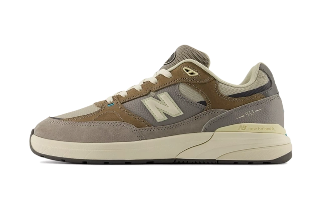 Foto del prodotto New Balance Numeric 933 Andrew Reynolds Grey Day (2026)