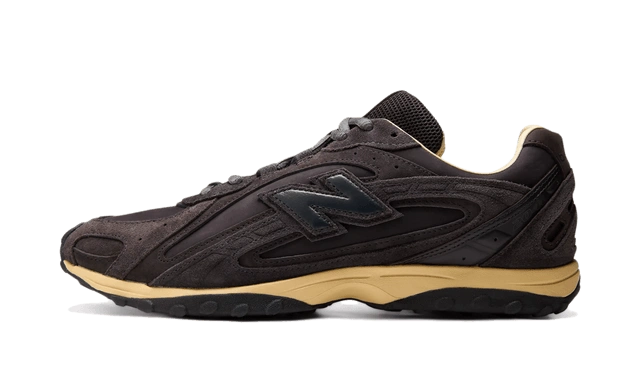 New Balance 204L AURALEE Brown product photo