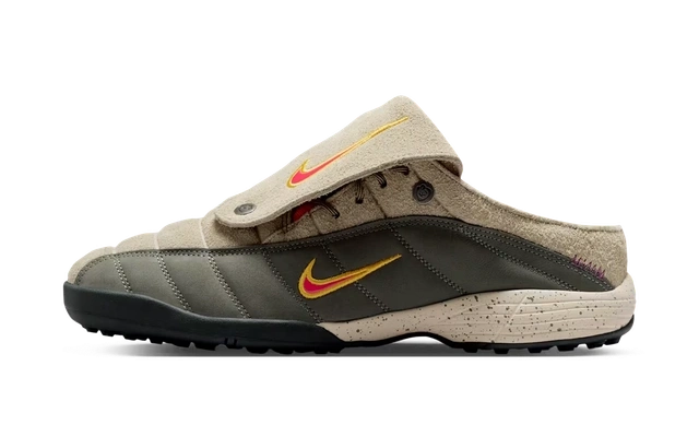 Nike Total 90 Mule Kids of Immigrants Khaki productfoto