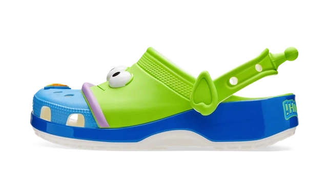 Crocs Classic Clog Disney Pixar's Toy Story Alien productfoto