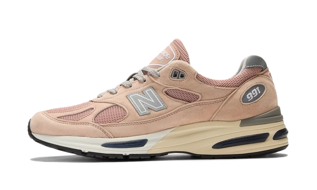 New Balance 991v2 MiUK Mahogany Rose productfoto