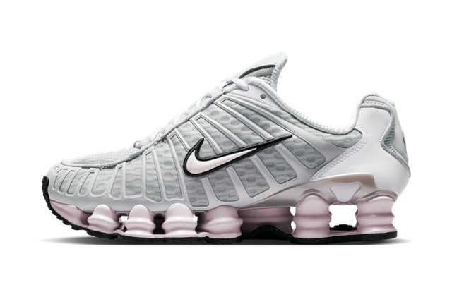 Nike Shox | WOOVIN