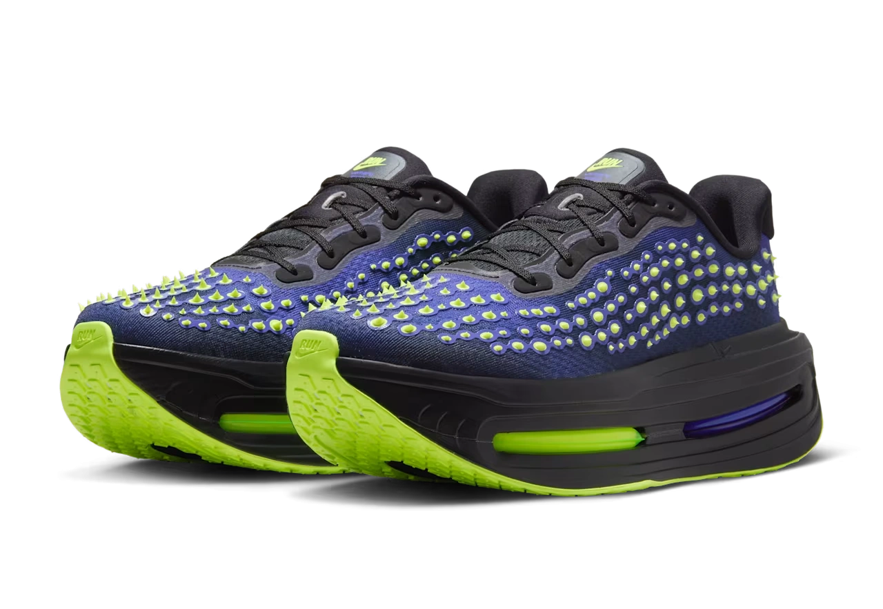 Nike Vomero Premium QS Black Volt Glow - Image 2