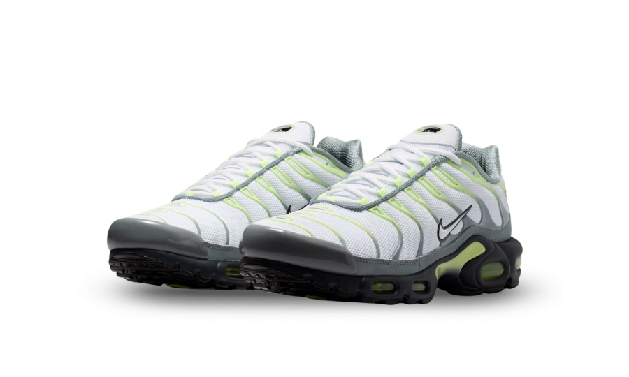 Nike Air Max Plus Light Liquid Lime - Image 1