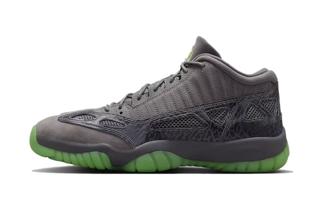 Jordan 11 Retro Low IE Quai 54 productfoto