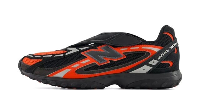 Foto del prodotto New Balance 204V Neo Flame Black