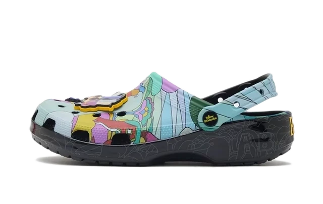Crocs Classic Clog The Beatles Pepperland Produktfoto