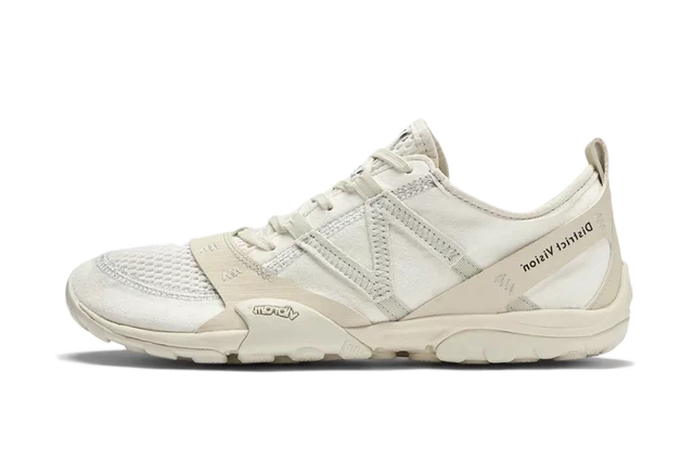 Foto del prodotto New Balance MT10 District Vision Cloud Dancer