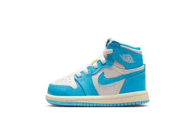 Jordan 1 Retro High OG UNC Reimagined (TD) productfoto
