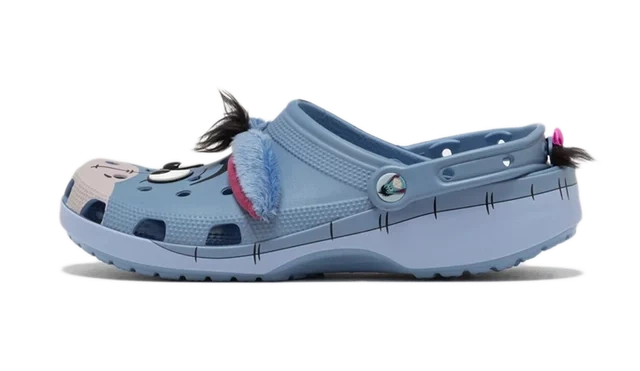 Photo du produit Crocs Classic Clog Disney Winnie the Pooh Eeyore