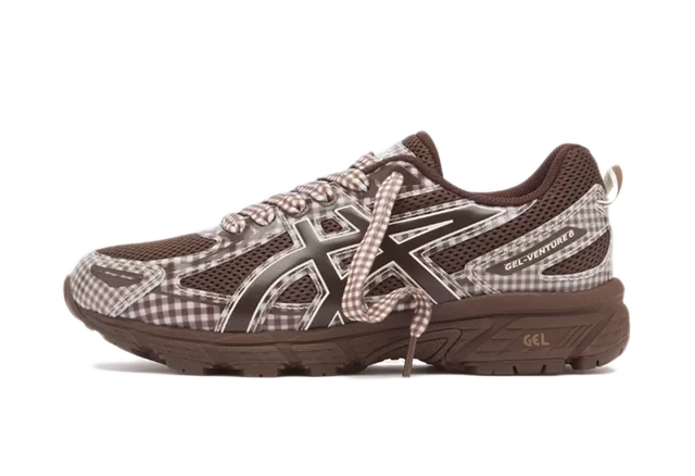 Foto del prodotto ASICS Gel-Venture 6 Story mfg. Reddish Brown Gingham