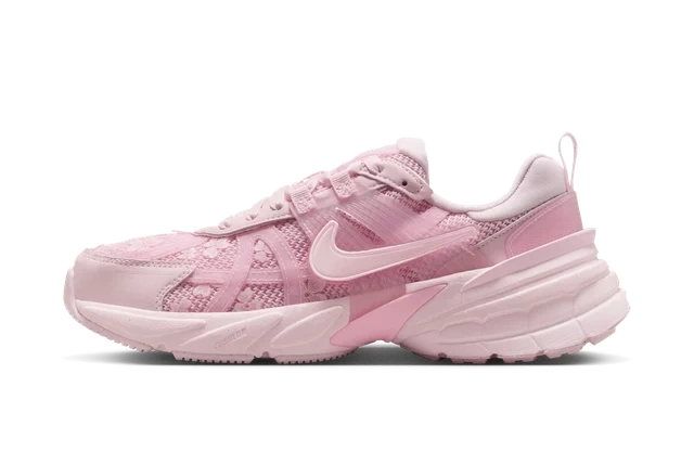Nike V2K Run WMNS 'Pink Foam' (W)