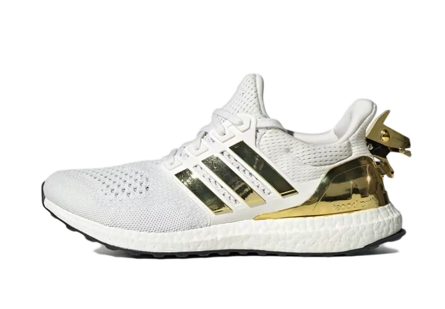 adidas Ultra Boost 1.0 Fortnite Victory Crown White productfoto