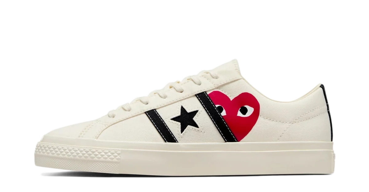 Converse One Star Academy Pro x Comme des Garçons 'Milk' productfoto