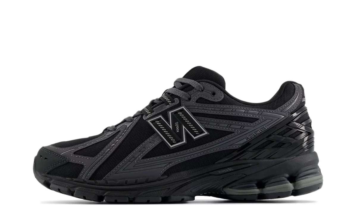 Foto del prodotto New Balance 1906R Black Phantom