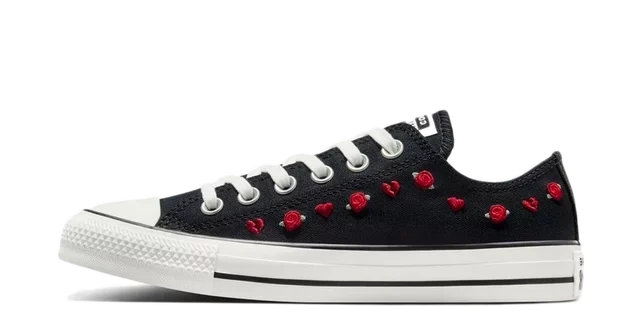 Converse Chuck Taylor All Star Low 'Roses' productfoto