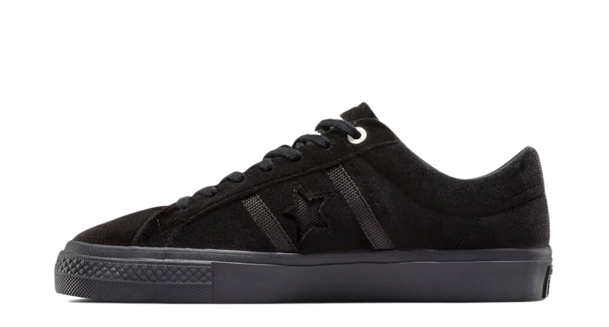 Converse One Star Academy Pro Ox Undefeated Black productfoto