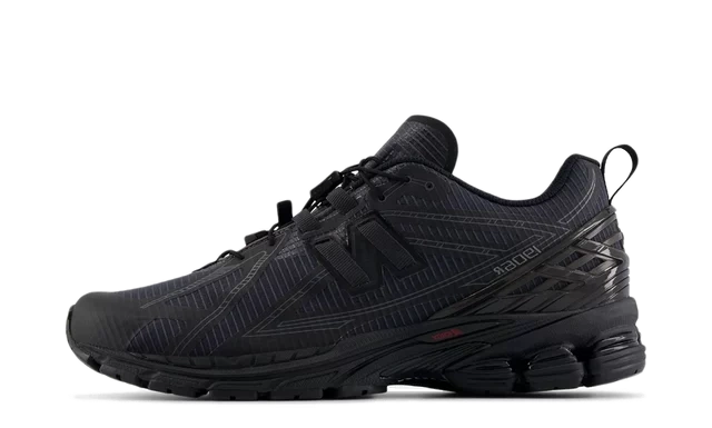 Foto del prodotto New Balance 1906R Black Magnet