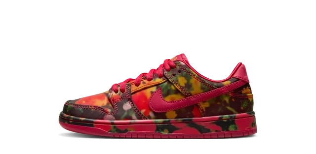 Nike SB Dunk Low The Wizard of Oz Poppy Field (PS) product photo