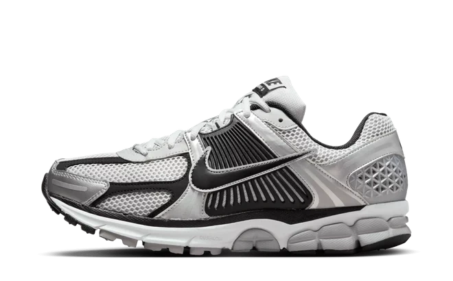 Nike Zoom Vomero 5 Metallic Silver Black Produktfoto