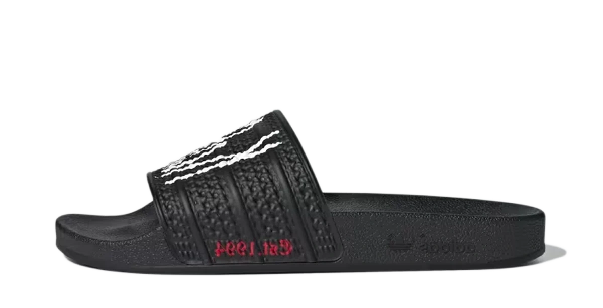 adidas Adilette Slides KoRn 30th Anniversary Produktfoto