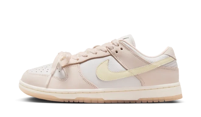 Nike Dunk Low PRM WMNS 'Light Soft Pink' (W) product photo