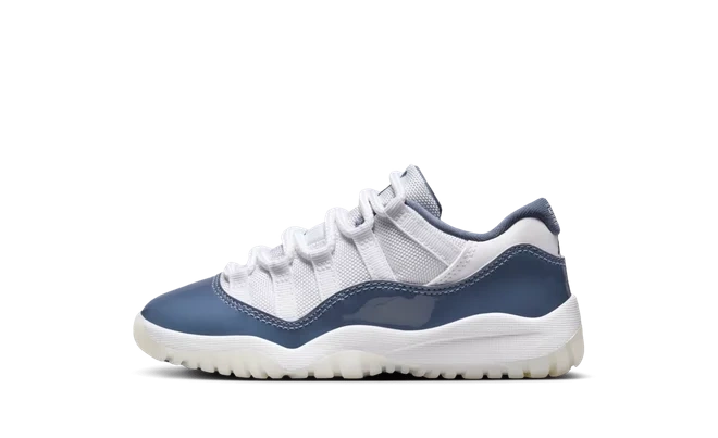Jordan 11 Retro Low Diffused Blue (PS) productfoto