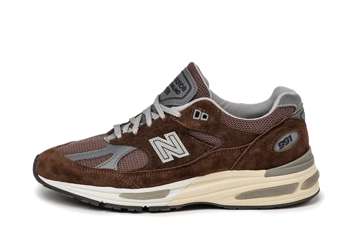 New Balance 991v2 Made In UK 'Pinecone' productfoto