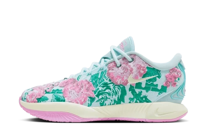 Nike LeBron 21 PRM Pearl of Z product photo