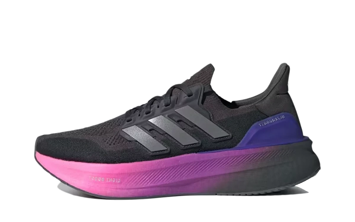 adidas Ultraboost 5 'Black' productfoto