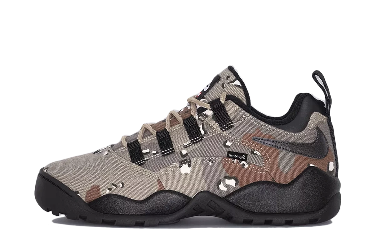 Nike SB Darwin Low Supreme Desert Camo productfoto