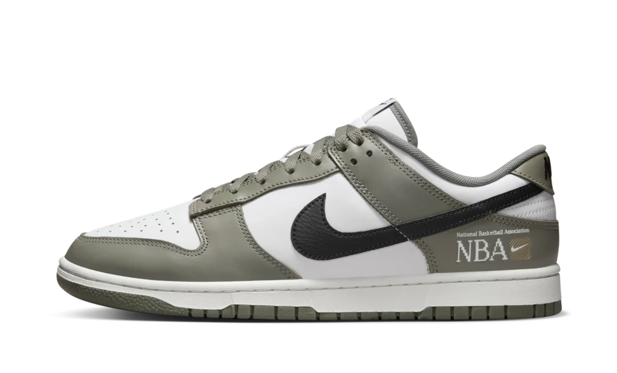 Nike Dunk Low 'NBA Paris' (W)