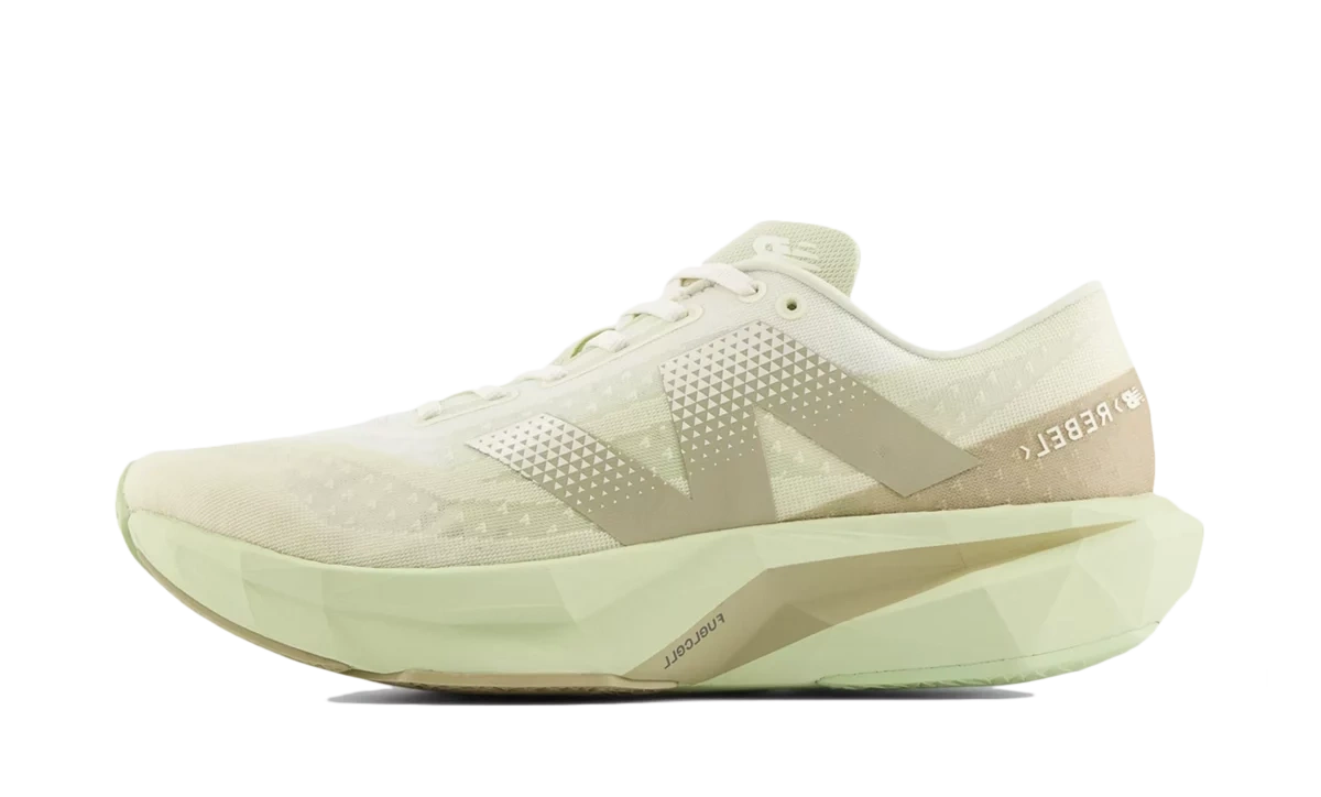 Foto del prodotto New Balance FuelCell Rebel v4 'Linen'