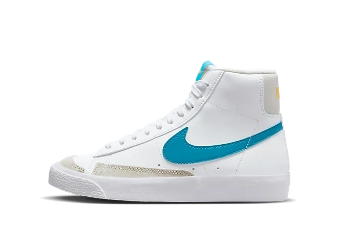 Nike Blazer Mid 77 White Laser Blue (GS) productfoto