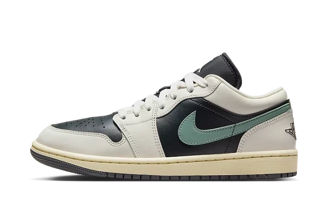 Photo du produit Jordan 1 Low Jade Smoke (W)