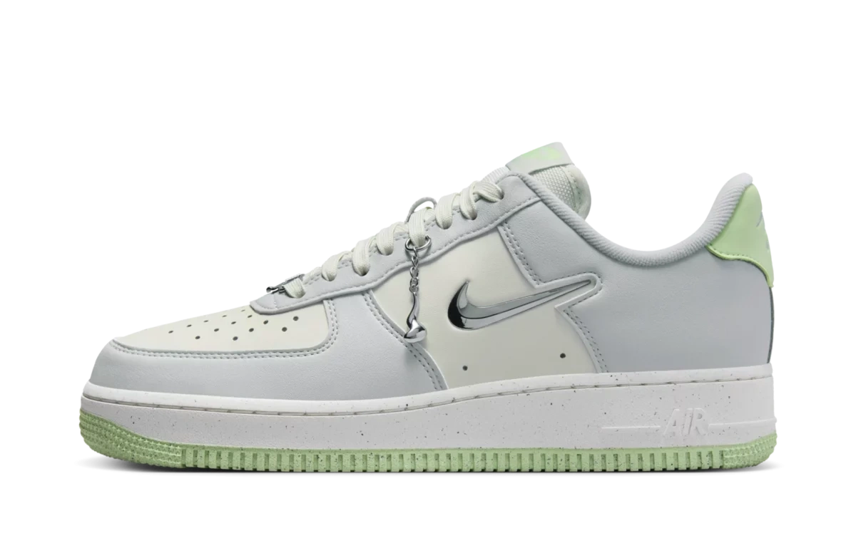 Foto del prodotto Nike Air Force 1 '07 'Molten Metal & Sea Glass' (W)