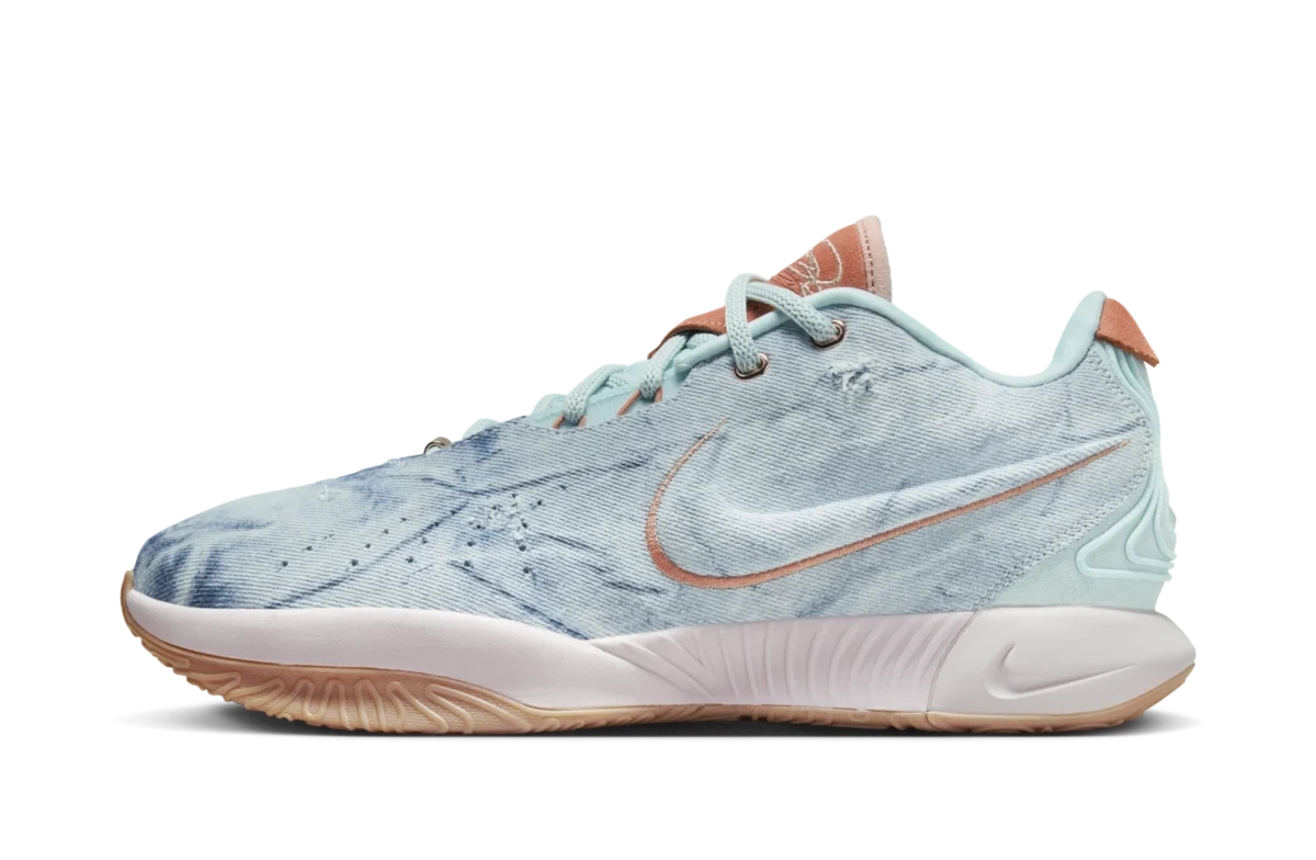 Nike LeBron 21 Aragonite product photo