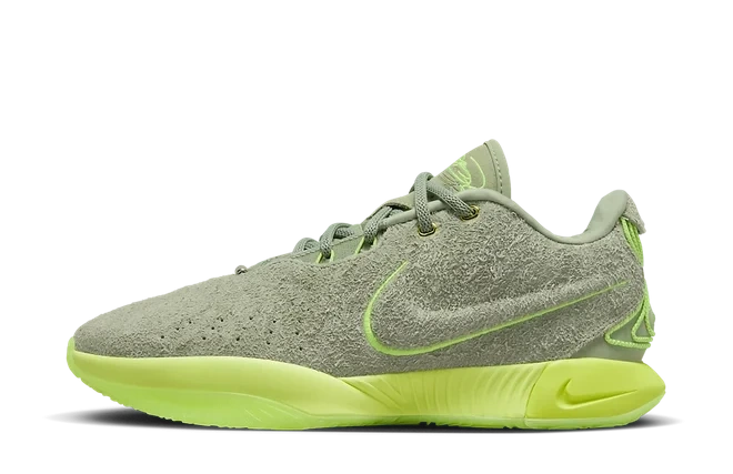 Nike LeBron 21 Algae product photo