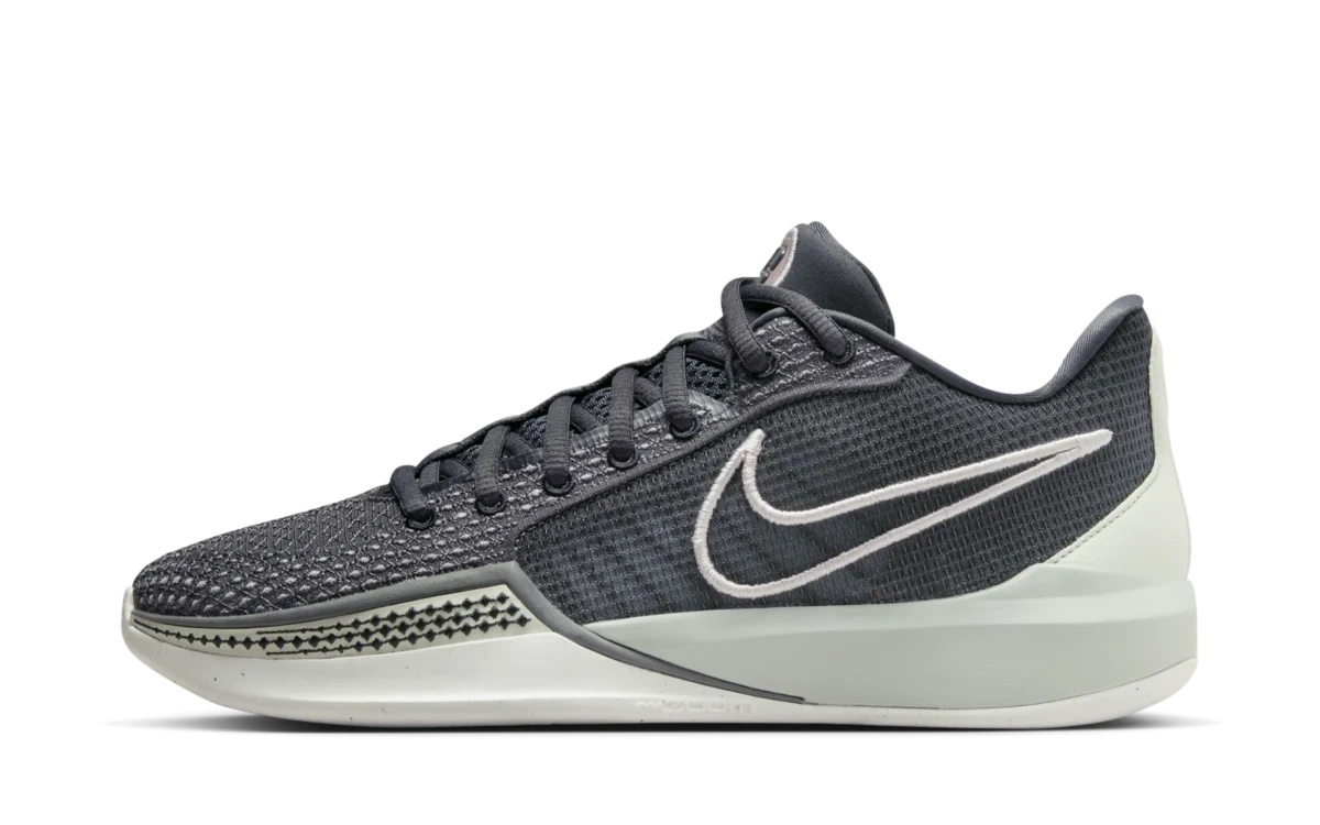 Nike Sabrina 1 'Beyond' Produktfoto