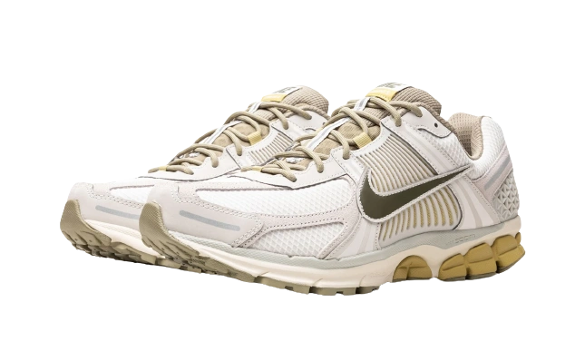 Nike Zoom Vomero 5 SP Light Bone Neutral Olive - Image 1
