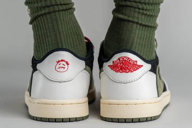 Travis Scott Air Jordan 1 Low OG WMNS Olive Release Date Info DZ4137-106 Buy Price