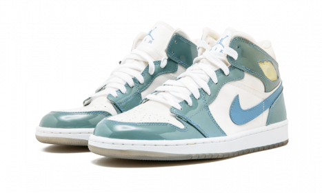 Jordan 1 Retro UNC Patent