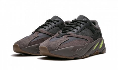Yeezy 700 Mauve