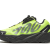 Yeezy Boost 700 MNVN Phosphor (Kids)