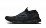 Ultra Boost Laceless Mid Triple Black