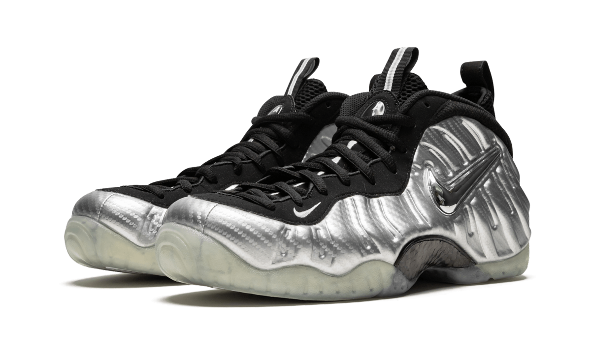 Nike Air Foamposite Pro Silver Surfer