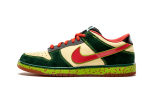 Nike Dunk SB Low Mosquito