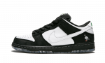 Nike SB Dunk Low Staple Panda Pigeon