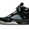 Jordan 5 Retro Doernbecher