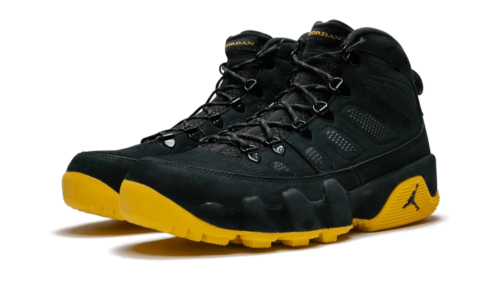 Jordan 9 Retro Boot Michigan PE